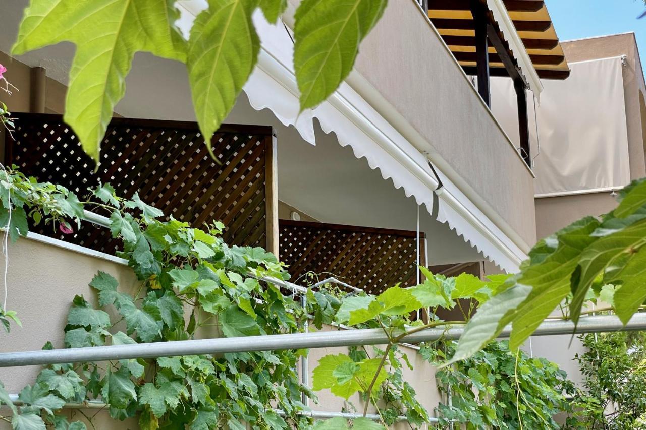 Royals Apartments Nikiti  Exterior foto